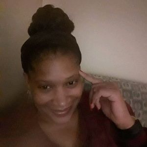 Meet your Posher, Etoy